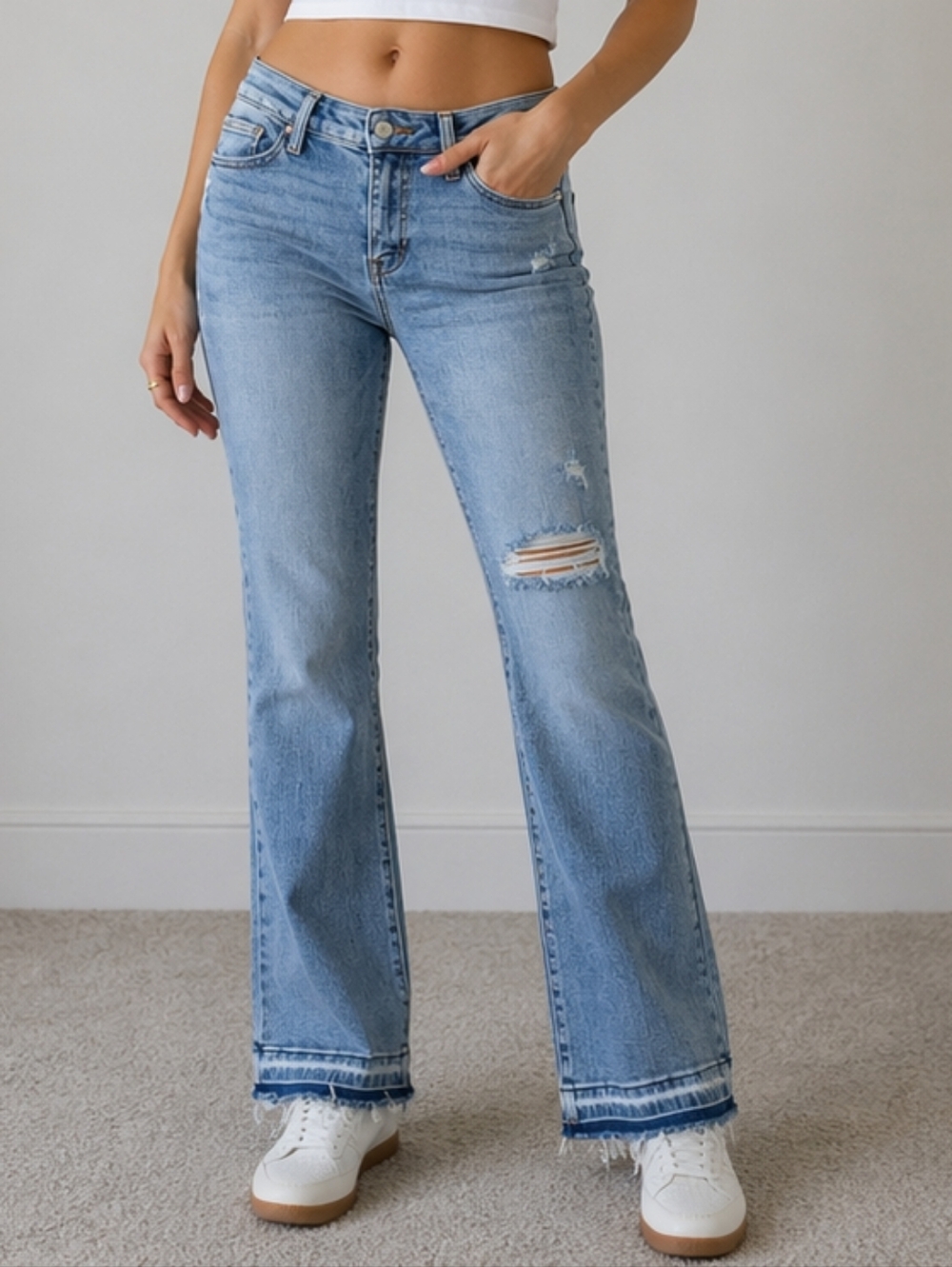 Judy Blue Jeans Womens 7/28 Blue Denim Bootcut Distressed Stretch Raw Hem Fray